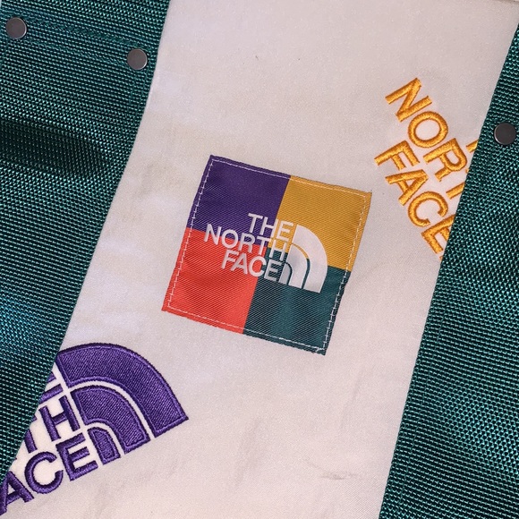 NWT The North Face Chapter One Colorblock Duffel Bag - Picture 6 of 14